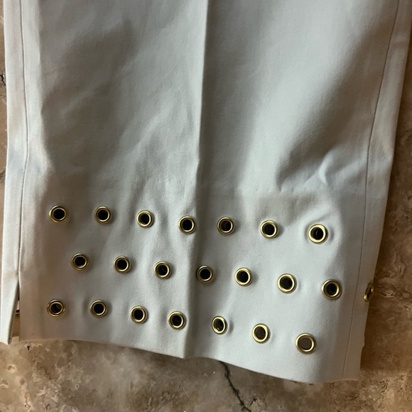 Jones New York signature 6 petite capris NWOT gold accents  at hem - Picture 5 of 9